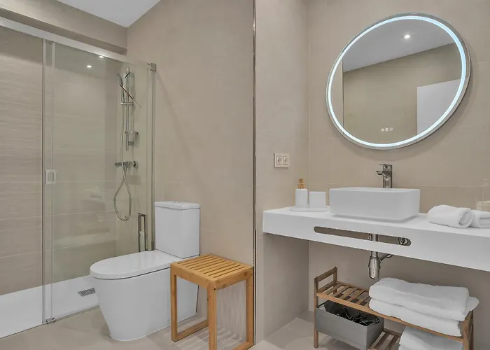 Polo 4e Jacaranda マルベーリャ